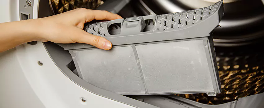 Signs Of A Clogged Dryer Lint Trap in Frederickson, Washington